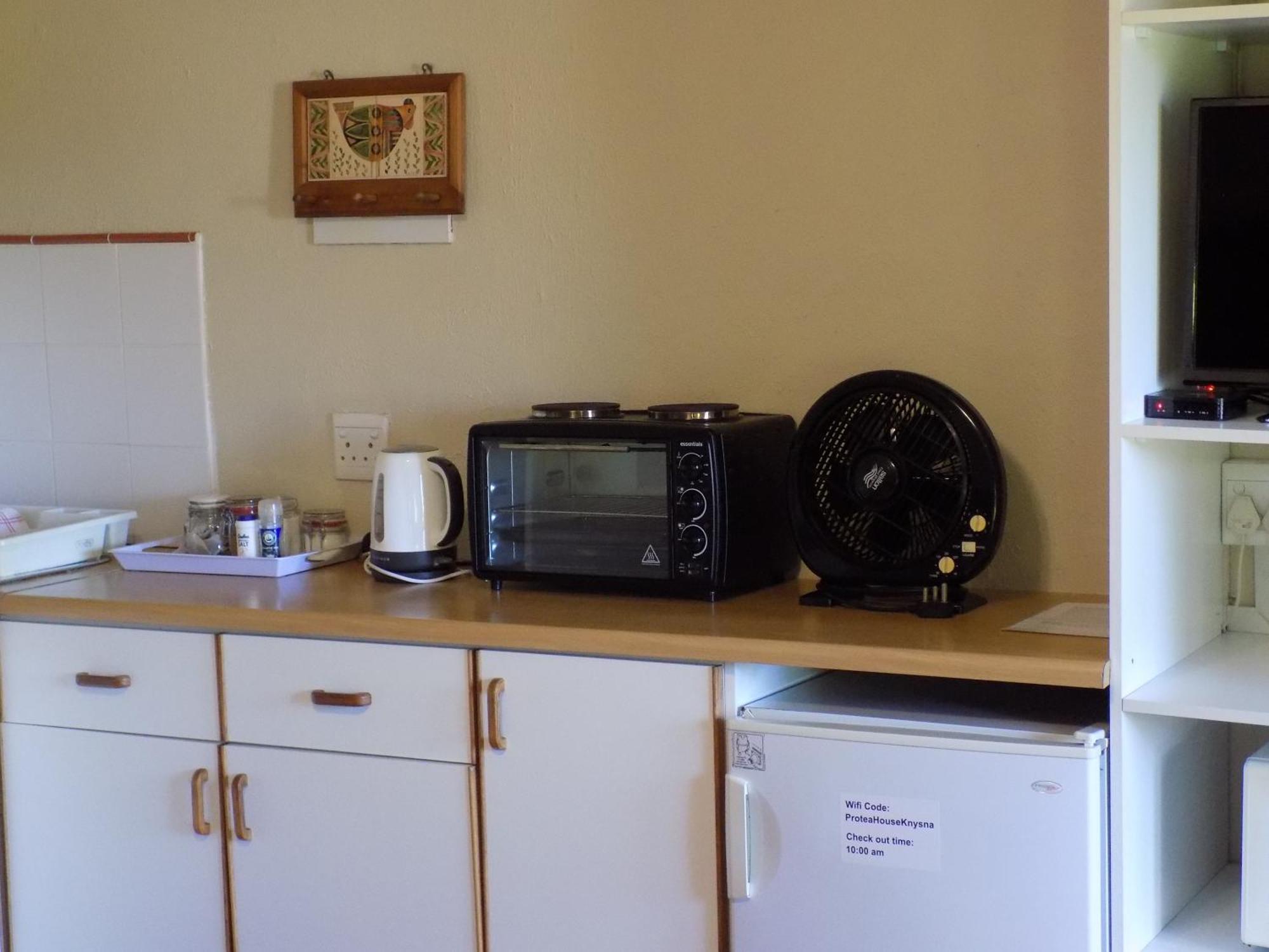 Protea Guest House Knysna Ngoại thất bức ảnh