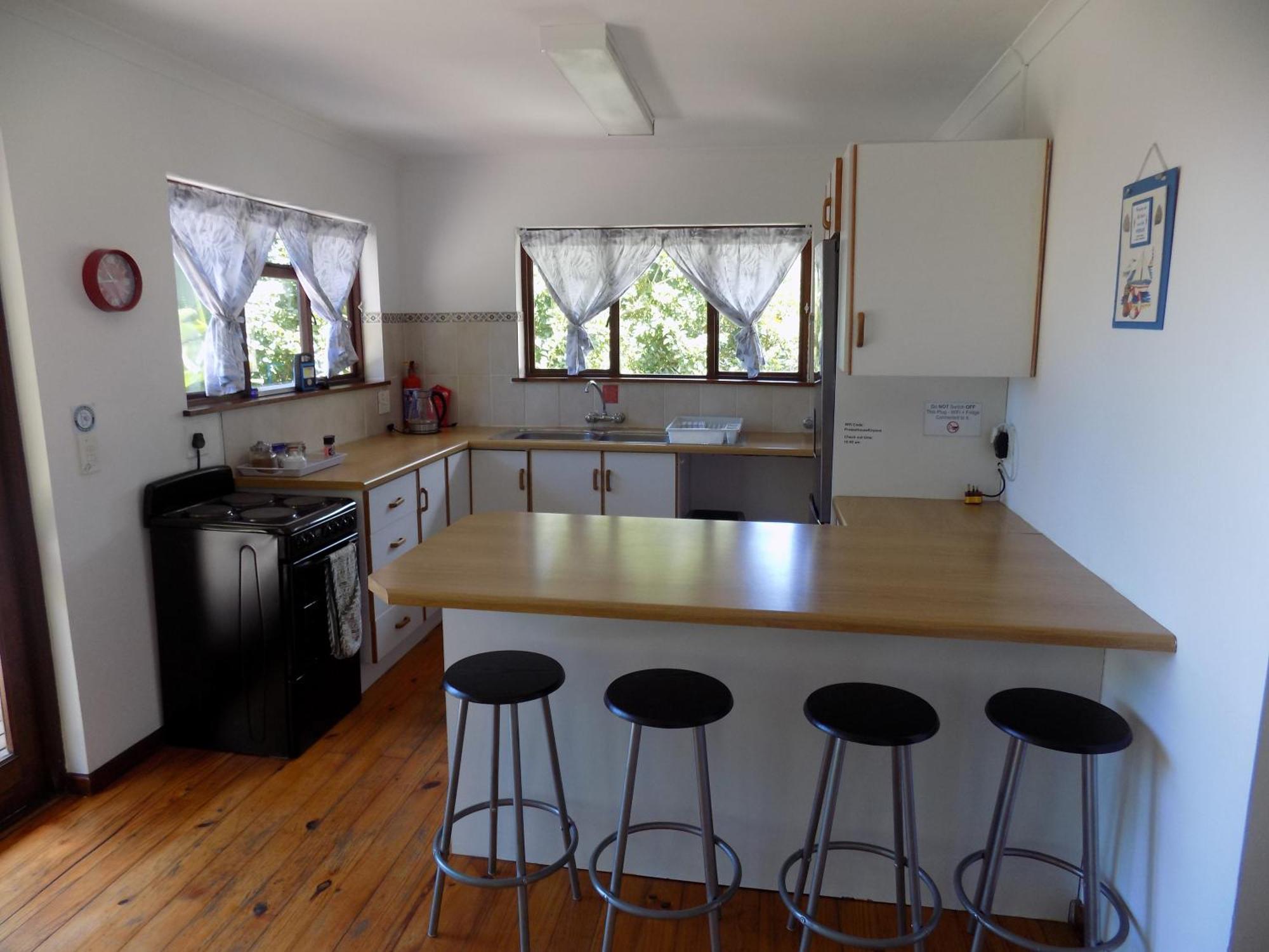 Protea Guest House Knysna Ngoại thất bức ảnh